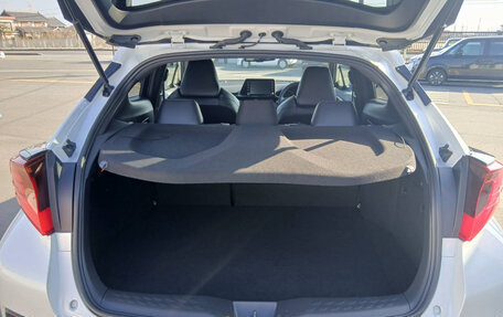 Toyota C-HR I рестайлинг, 2023 год, 1 814 000 рублей, 31 фотография