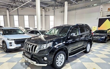 Toyota Land Cruiser Prado 150 рестайлинг 2, 2016 год, 3 399 000 рублей, 1 фотография