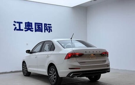 Skoda Rapid II, 2022 год, 1 423 090 рублей, 4 фотография