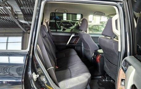 Toyota Land Cruiser Prado 150 рестайлинг 2, 2016 год, 3 399 000 рублей, 21 фотография