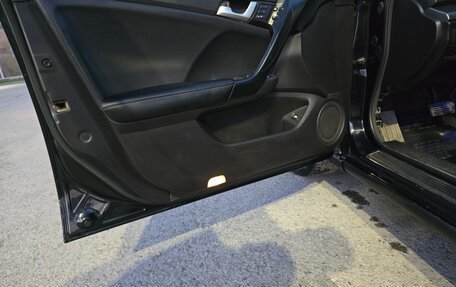 Honda Accord VIII рестайлинг, 2011 год, 990 000 рублей, 21 фотография