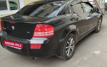 Dodge Avenger II рестайлинг, 2007 год, 790 000 рублей, 3 фотография