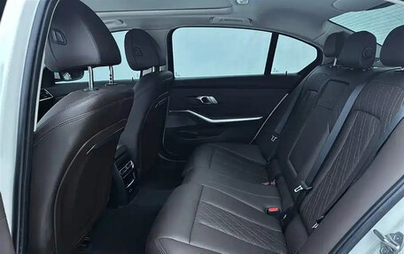 BMW 3 серия, 2023 год, 3 350 050 рублей, 13 фотография