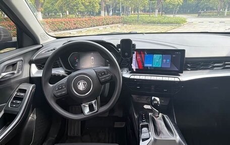 MG 5, 2022 год, 1 020 000 рублей, 14 фотография