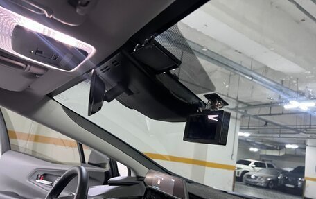 Toyota Prius IV XW50, 2025 год, 4 500 000 рублей, 10 фотография