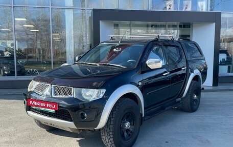 Mitsubishi L200 IV рестайлинг, 2012 год, 1 400 000 рублей, 4 фотография