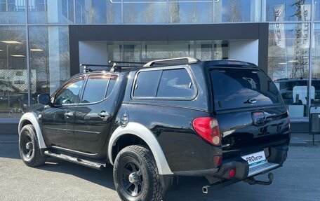 Mitsubishi L200 IV рестайлинг, 2012 год, 1 400 000 рублей, 6 фотография