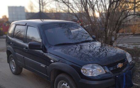 Chevrolet Niva I рестайлинг, 2012 год, 450 000 рублей, 4 фотография