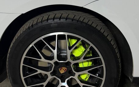 Porsche Macan I рестайлинг, 2015 год, 2 700 000 рублей, 3 фотография