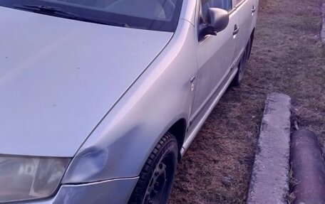 Skoda Fabia I, 2002 год, 350 000 рублей, 3 фотография