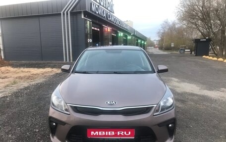 KIA Rio IV, 2018 год, 1 350 000 рублей, 1 фотография