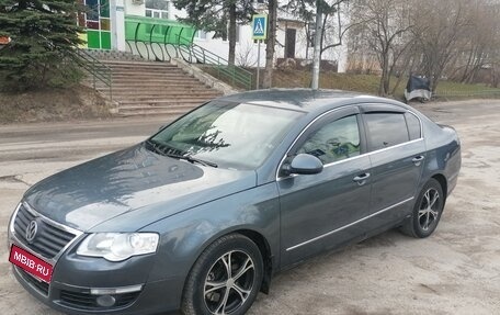 Volkswagen Passat B6, 2010 год, 800 000 рублей, 1 фотография