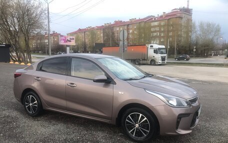 KIA Rio IV, 2018 год, 1 350 000 рублей, 4 фотография