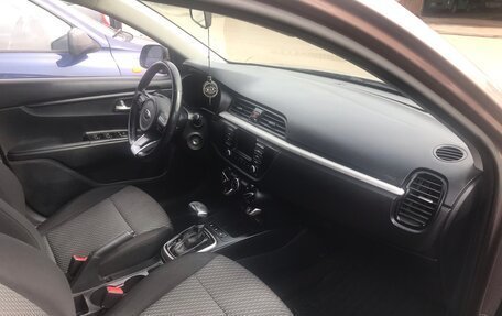 KIA Rio IV, 2018 год, 1 350 000 рублей, 6 фотография