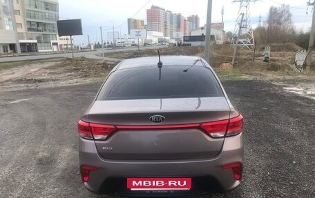 KIA Rio IV, 2018 год, 1 350 000 рублей, 2 фотография