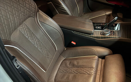 BMW 5 серия, 2019 год, 4 790 000 рублей, 23 фотография