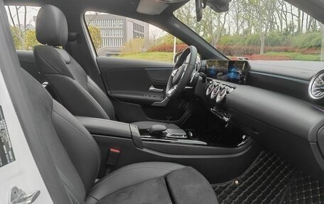 Mercedes-Benz A-Класс, 2022 год, 2 190 000 рублей, 8 фотография