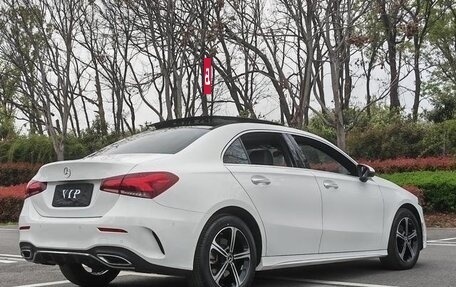 Mercedes-Benz A-Класс, 2022 год, 2 190 000 рублей, 4 фотография
