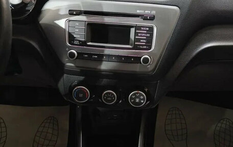 KIA Rio III рестайлинг, 2016 год, 1 025 000 рублей, 12 фотография