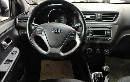 KIA Rio III рестайлинг, 2016 год, 1 025 000 рублей, 10 фотография