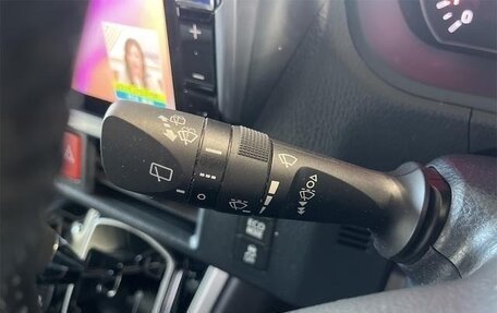 Toyota Voxy III, 2021 год, 1 770 000 рублей, 11 фотография