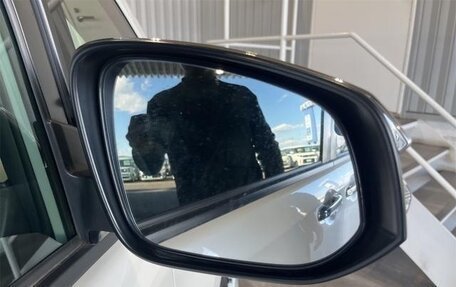 Toyota Voxy III, 2021 год, 1 770 000 рублей, 27 фотография