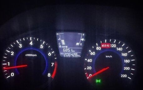 Hyundai Solaris II рестайлинг, 2012 год, 690 000 рублей, 9 фотография