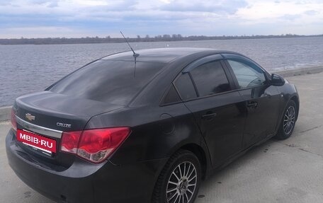 Chevrolet Cruze II, 2010 год, 445 000 рублей, 5 фотография