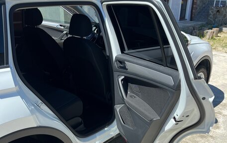 Volkswagen Tiguan II, 2020 год, 3 000 000 рублей, 15 фотография