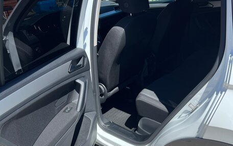 Volkswagen Tiguan II, 2020 год, 3 000 000 рублей, 11 фотография