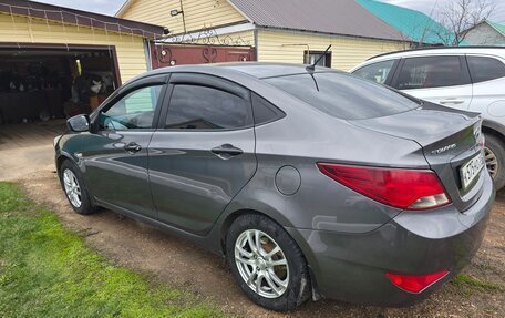 Hyundai Solaris II рестайлинг, 2014 год, 999 999 рублей, 6 фотография