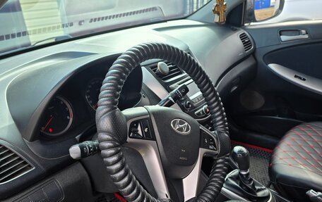 Hyundai Solaris II рестайлинг, 2014 год, 999 999 рублей, 9 фотография