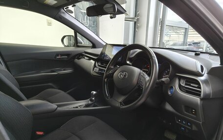 Toyota C-HR I рестайлинг, 2018 год, 1 950 000 рублей, 7 фотография