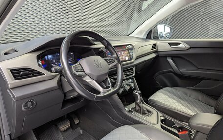 Volkswagen Taos, 2021 год, 2 620 000 рублей, 9 фотография