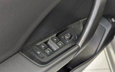 Volkswagen Taos, 2021 год, 2 620 000 рублей, 18 фотография