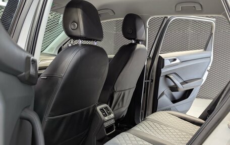 Volkswagen Taos, 2021 год, 2 620 000 рублей, 35 фотография