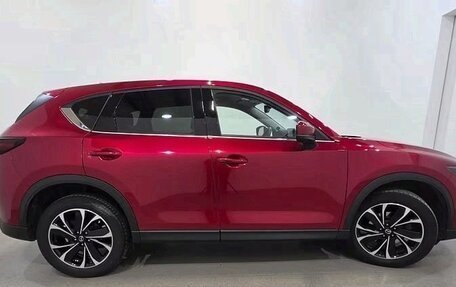 Mazda CX-5 II, 2022 год, 2 400 000 рублей, 1 фотография