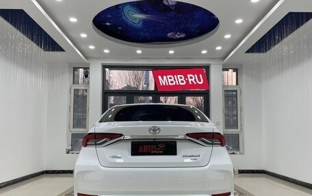 Toyota Corolla, 2022 год, 1 375 000 рублей, 4 фотография