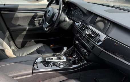 BMW 5 серия, 2014 год, 2 100 000 рублей, 14 фотография