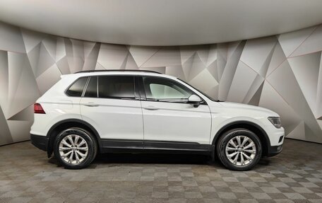 Volkswagen Tiguan II, 2017 год, 1 645 000 рублей, 6 фотография