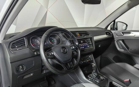 Volkswagen Tiguan II, 2017 год, 1 645 000 рублей, 19 фотография
