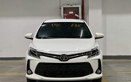 Toyota Vios III, 2022 год, 1 370 000 рублей, 2 фотография
