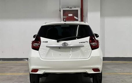 Toyota Vios III, 2022 год, 1 370 000 рублей, 5 фотография