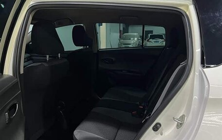 Toyota Vios III, 2022 год, 1 370 000 рублей, 8 фотография