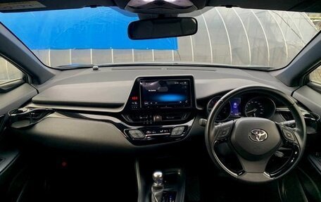 Toyota C-HR I рестайлинг, 2020 год, 1 452 000 рублей, 8 фотография