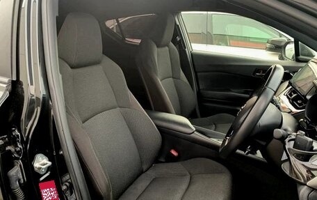 Toyota C-HR I рестайлинг, 2020 год, 1 452 000 рублей, 7 фотография