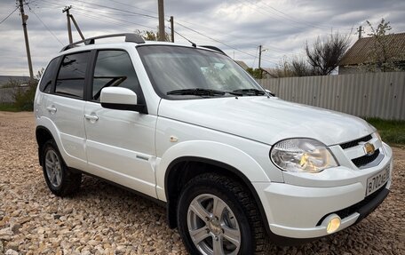 Chevrolet Niva I рестайлинг, 2014 год, 690 000 рублей, 4 фотография