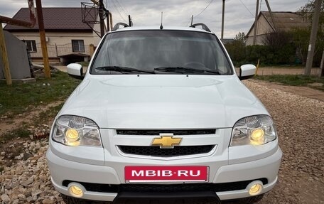 Chevrolet Niva I рестайлинг, 2014 год, 690 000 рублей, 6 фотография