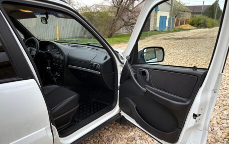 Chevrolet Niva I рестайлинг, 2014 год, 690 000 рублей, 18 фотография