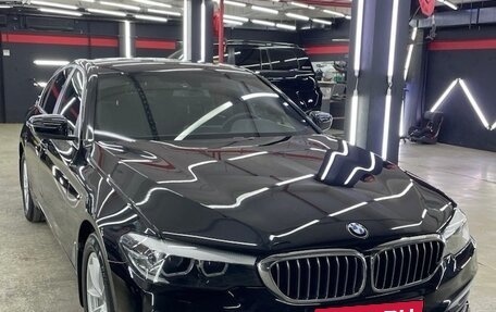BMW 5 серия, 2018 год, 3 200 000 рублей, 2 фотография